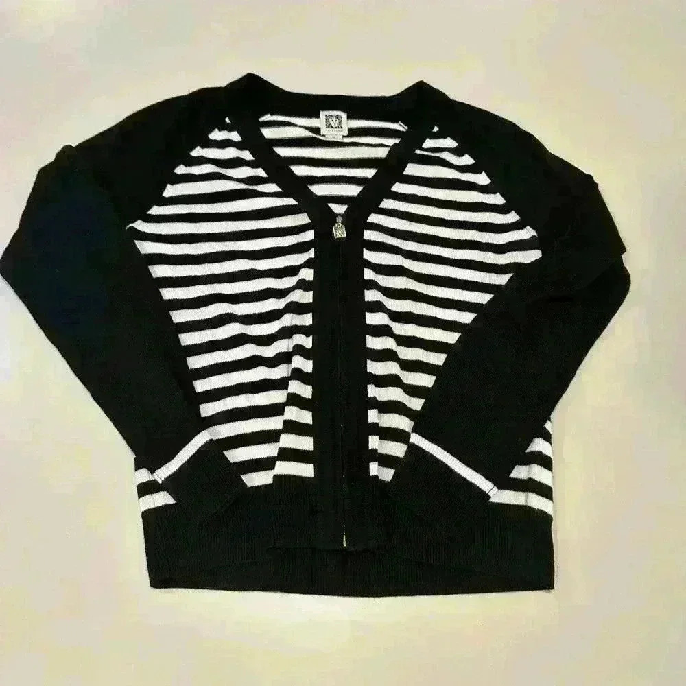 Anne Klein Front Zip Black with White Stripes Sweater Size Medium